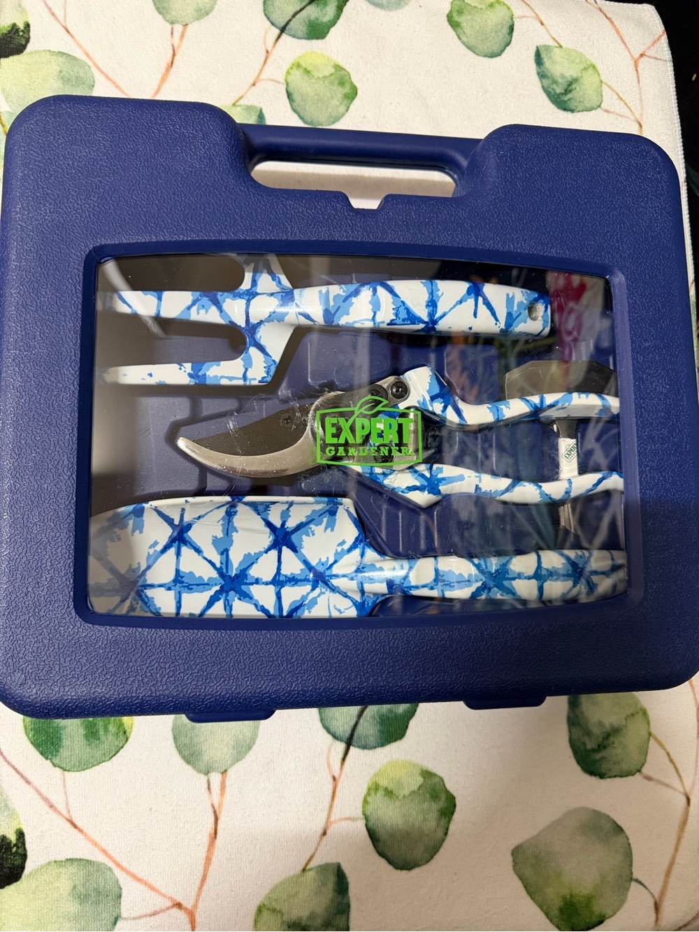 23 pc Gardening Tool Set with case Shibori pattern